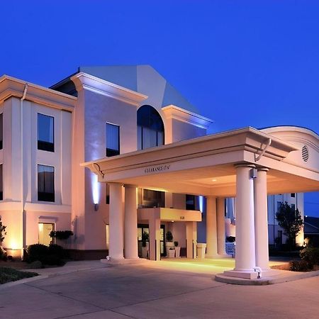 Holiday Inn Express Hotel & Suites Cleveland - Ms By Ihg Exterior foto